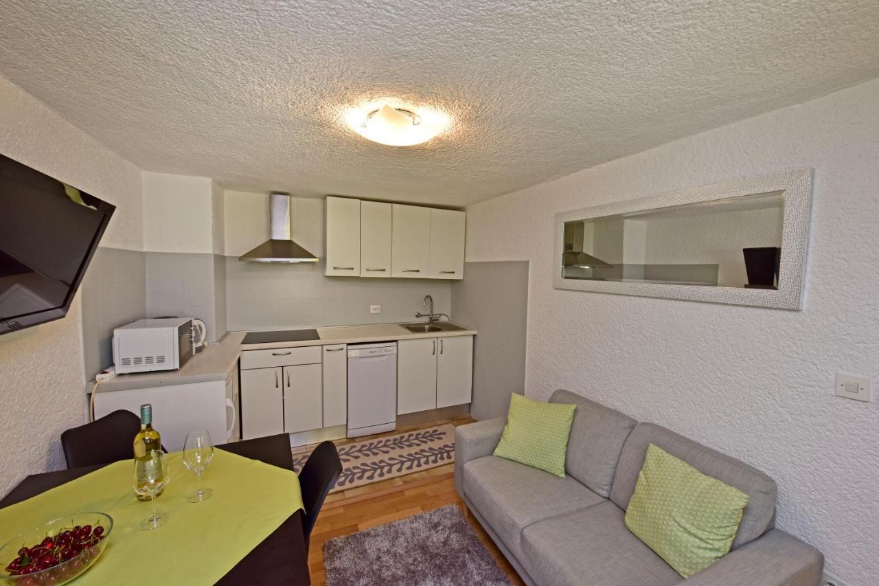 Apartment Corta City-Centre 포레치 외부 사진