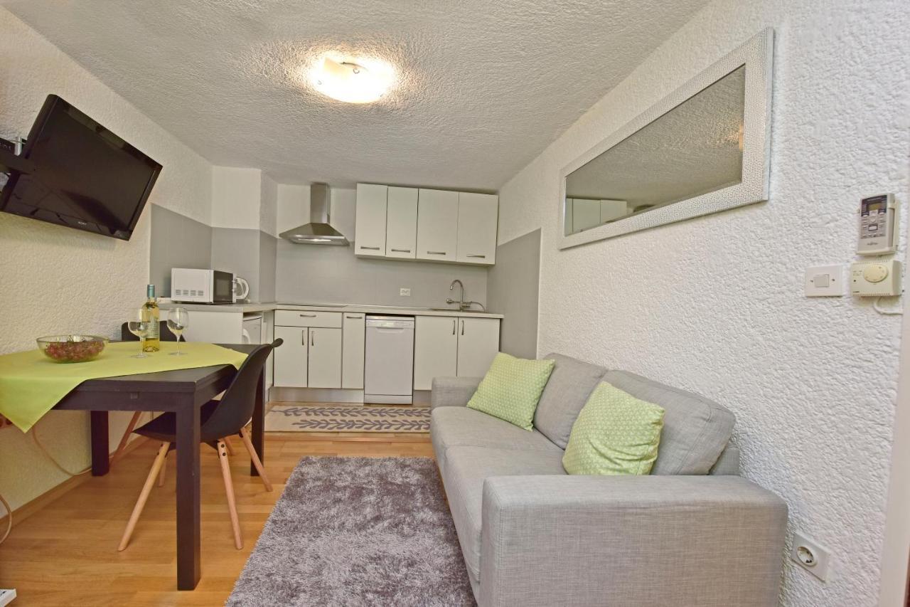 Apartment Corta City-Centre 포레치 외부 사진